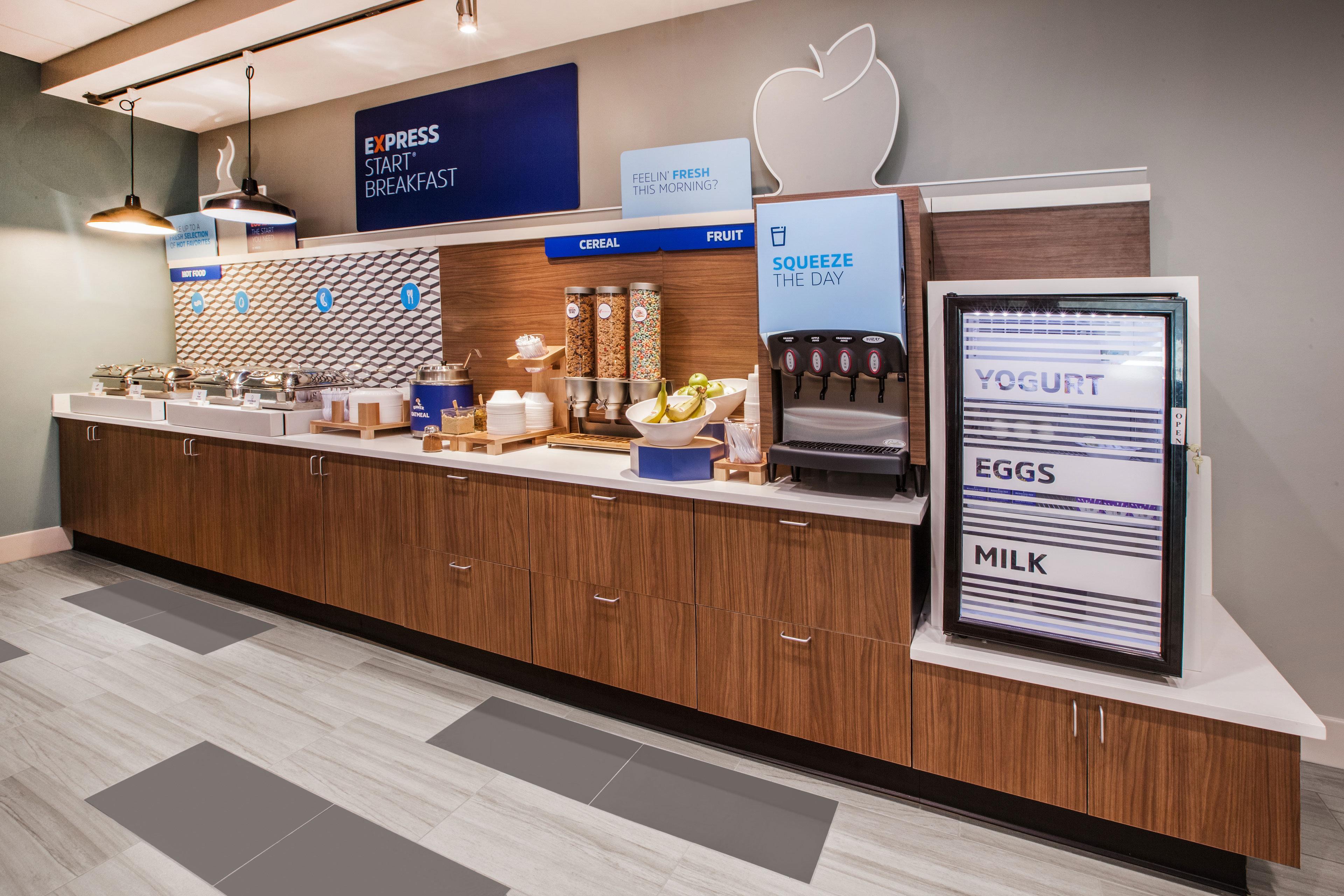 Holiday Inn Express & Suites Wilson-Downtown By Ihg Bagian luar foto